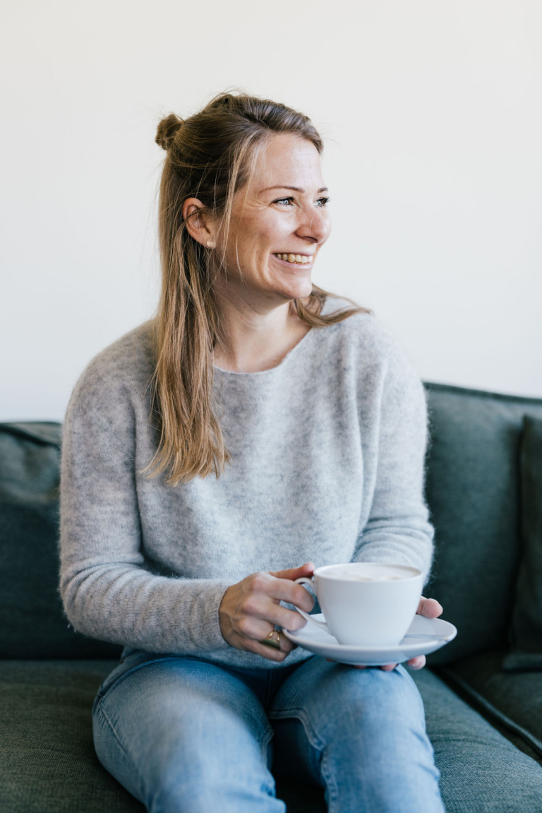 Hochzeitsplaner München Profilfoto grau